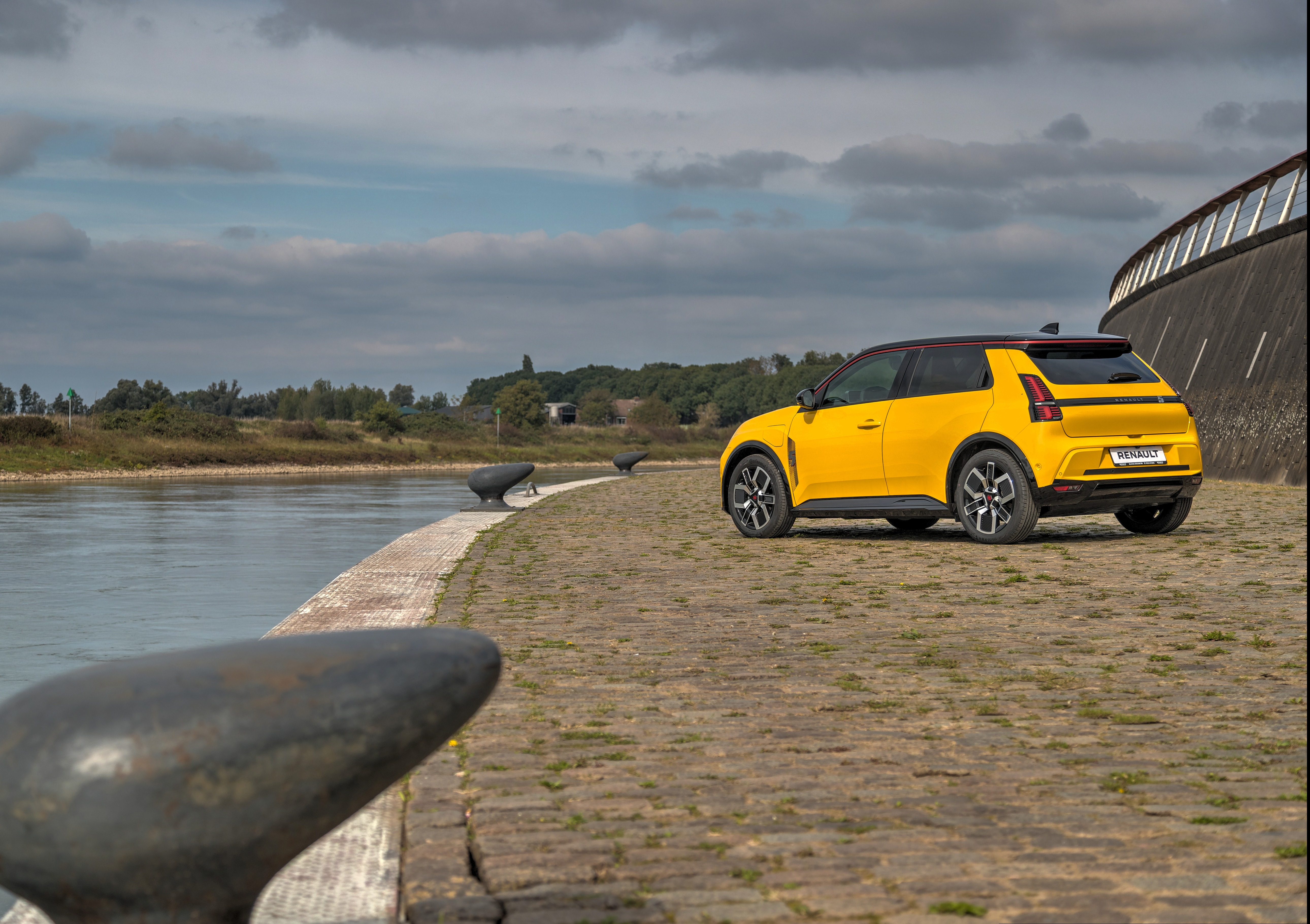 Common Image dinesten_images_1760519336.jpg Vervangend vervoer | Garage Kleine & Zn.