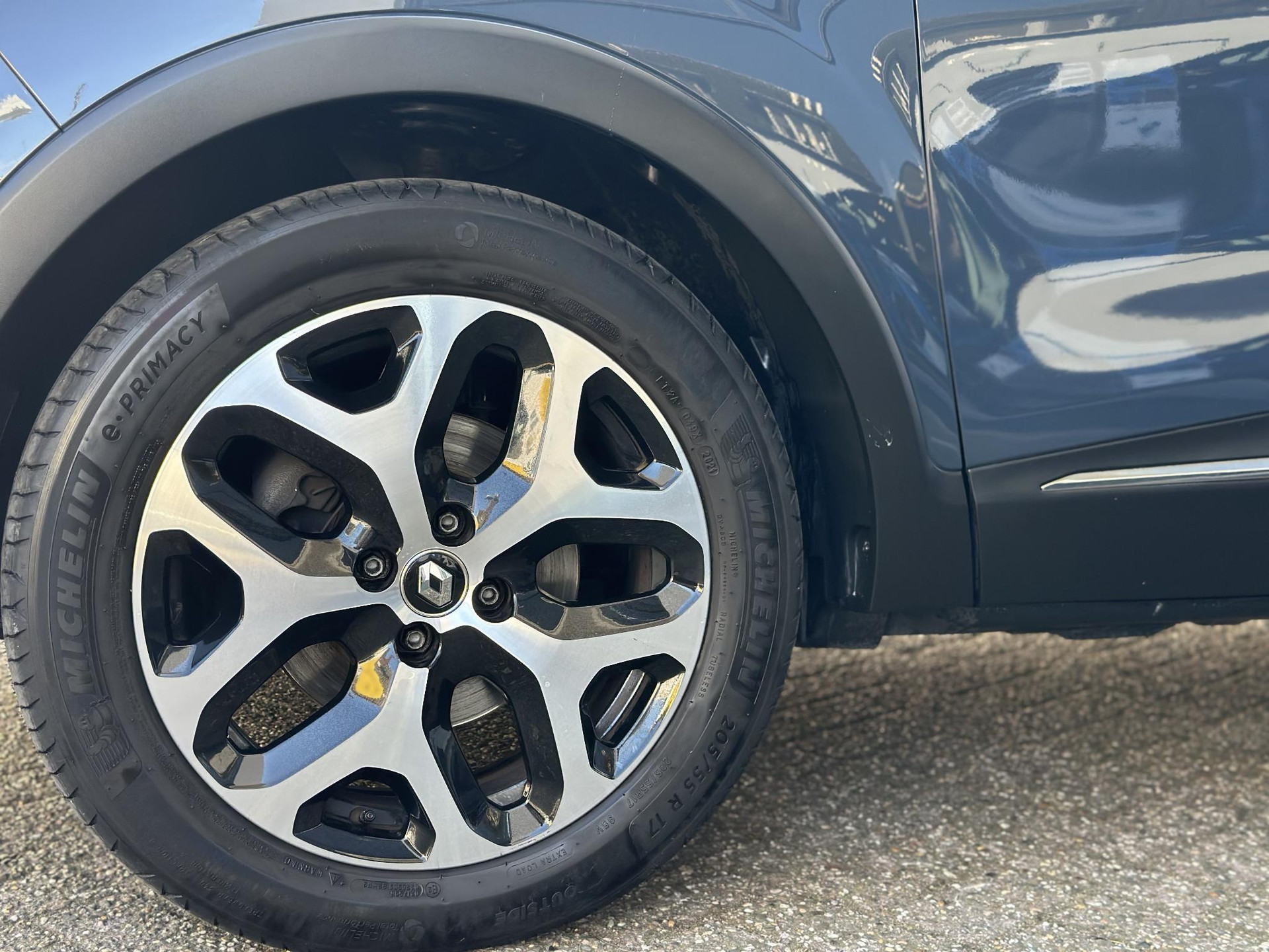 Renault Captur TCe 150 EDC Intens 43801937-10.jpg | Garage Kleine & Zn.