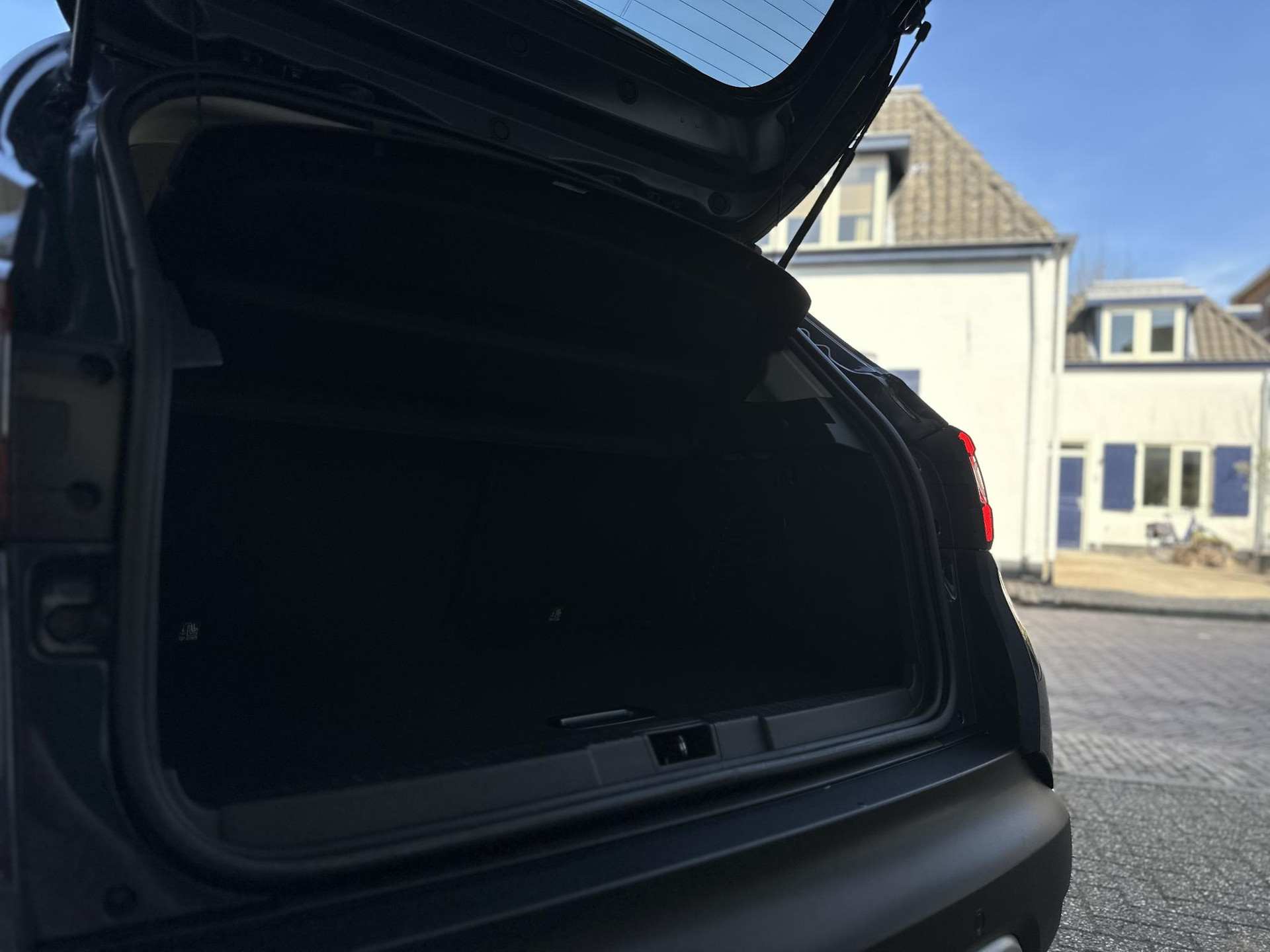 Renault Captur TCe 150 EDC Intens 43801937-23.jpg | Garage Kleine & Zn.