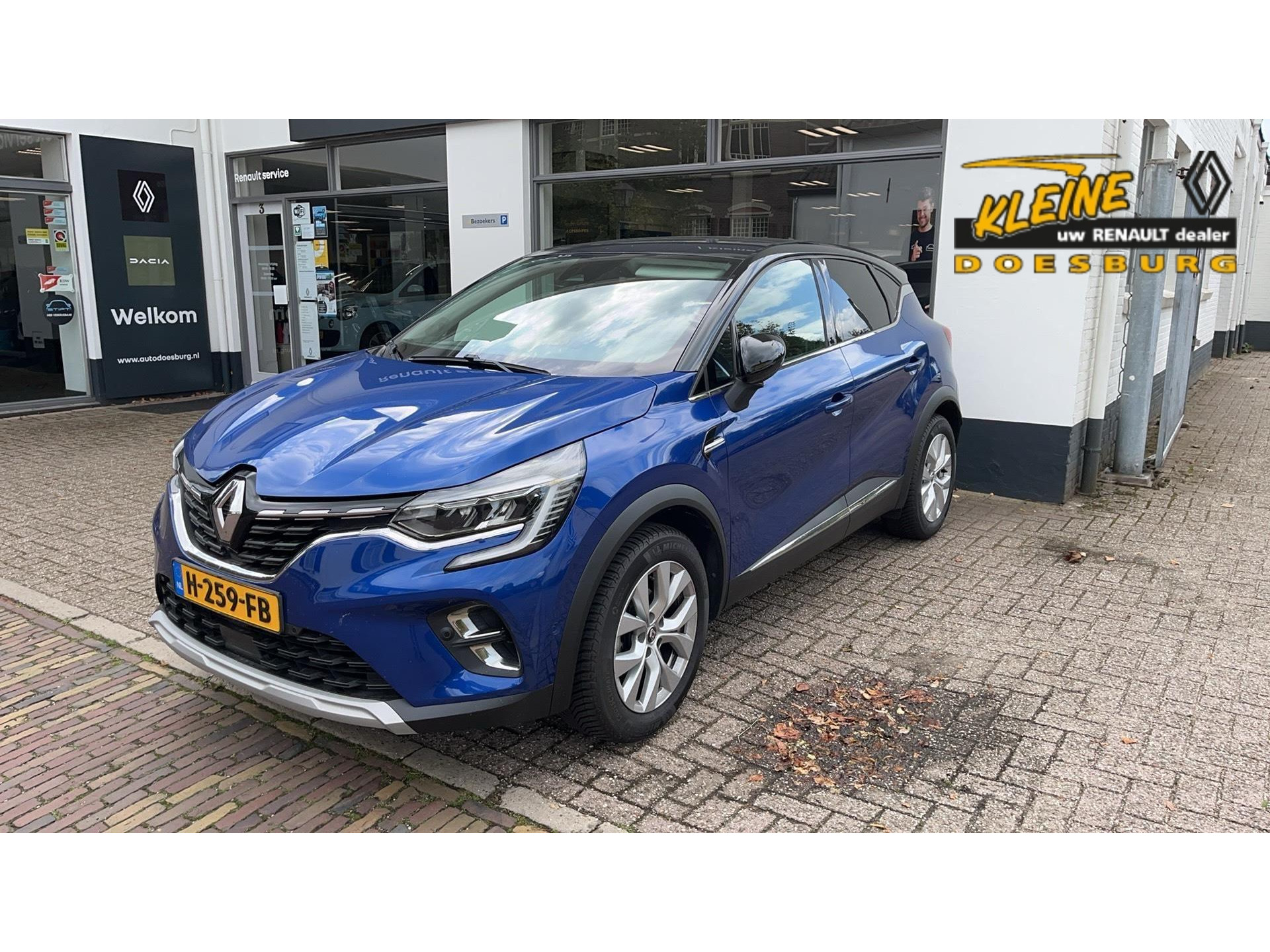 Renault Captur TCe 100 Intens 47558366-0.jpg | Garage Kleine & Zn.
