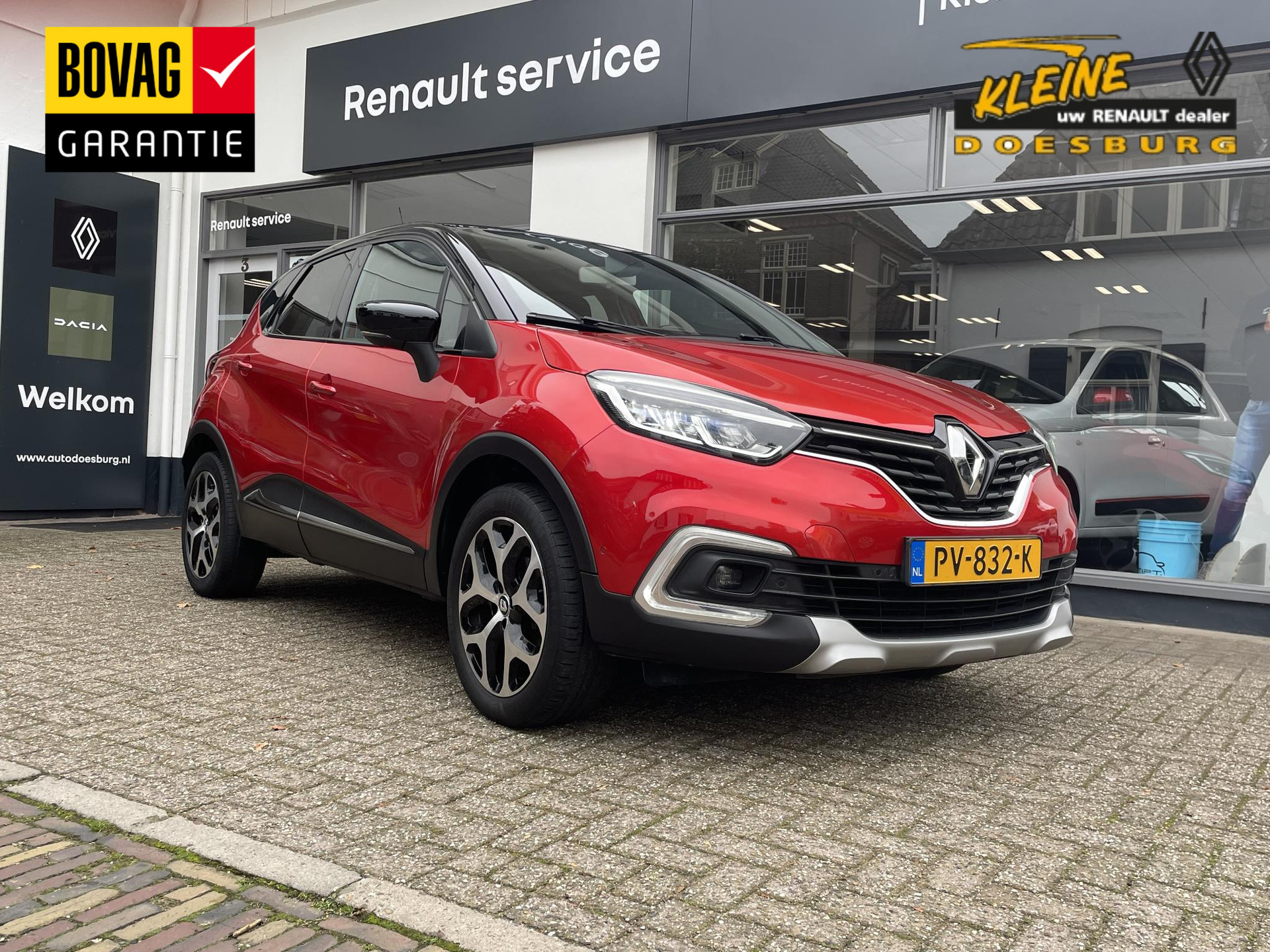 Renault Captur TCe 90 Intens 48190810-0.jpg | Garage Kleine & Zn.