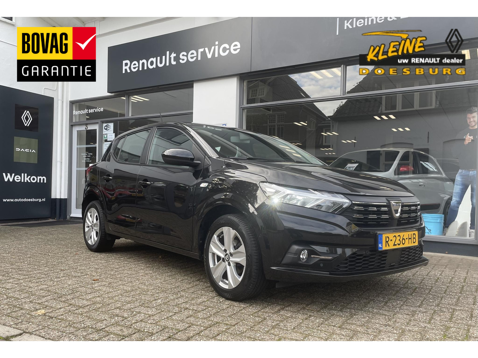 Dacia Sandero 1.0 TCe 100 Bi-Fuel Comfort 48490811-0.jpg | Garage Kleine & Zn.