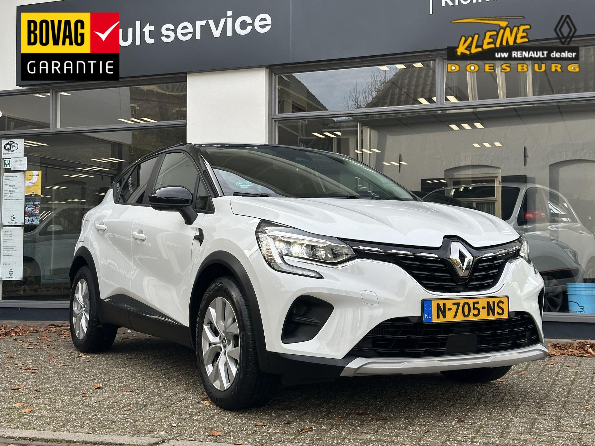 Renault Captur TCe 140 EDC Experience 49036487-0.jpg | Garage Kleine & Zn.