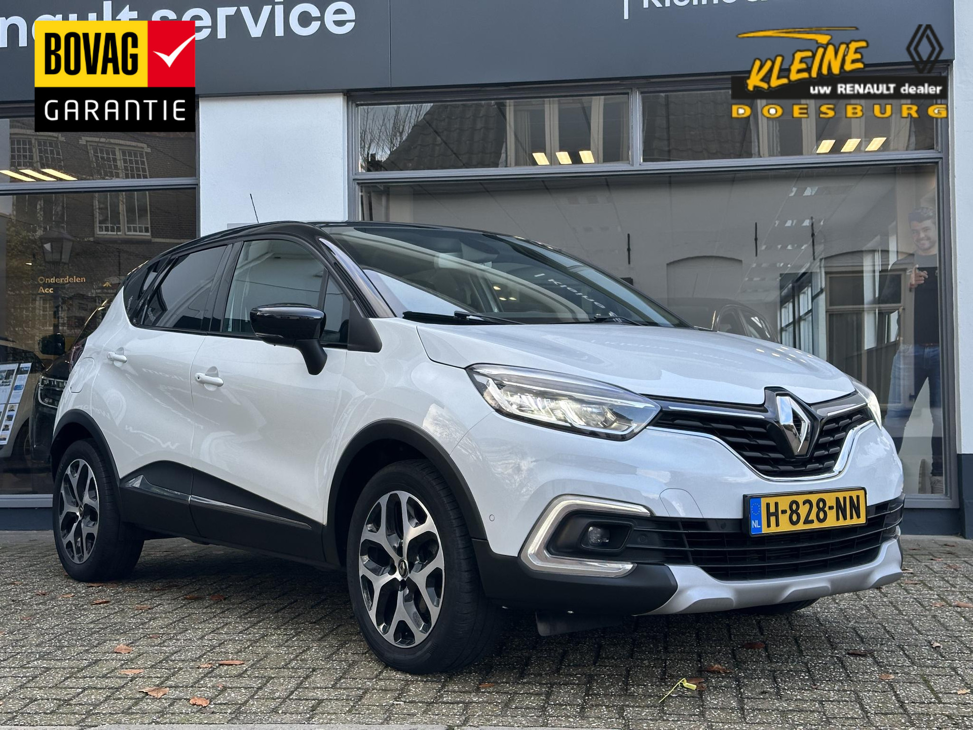 Renault Captur TCe 150 EDC Intens 49405839-0.jpg | Garage Kleine & Zn.