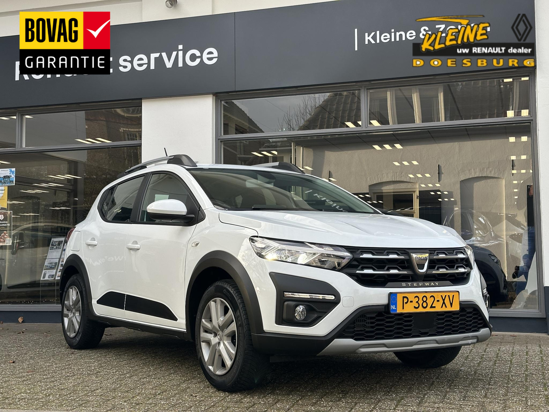 Dacia SANDERO Stepway 1.0 TCe 90 Comfort 50143472-0.jpg | Garage Kleine & Zn.
