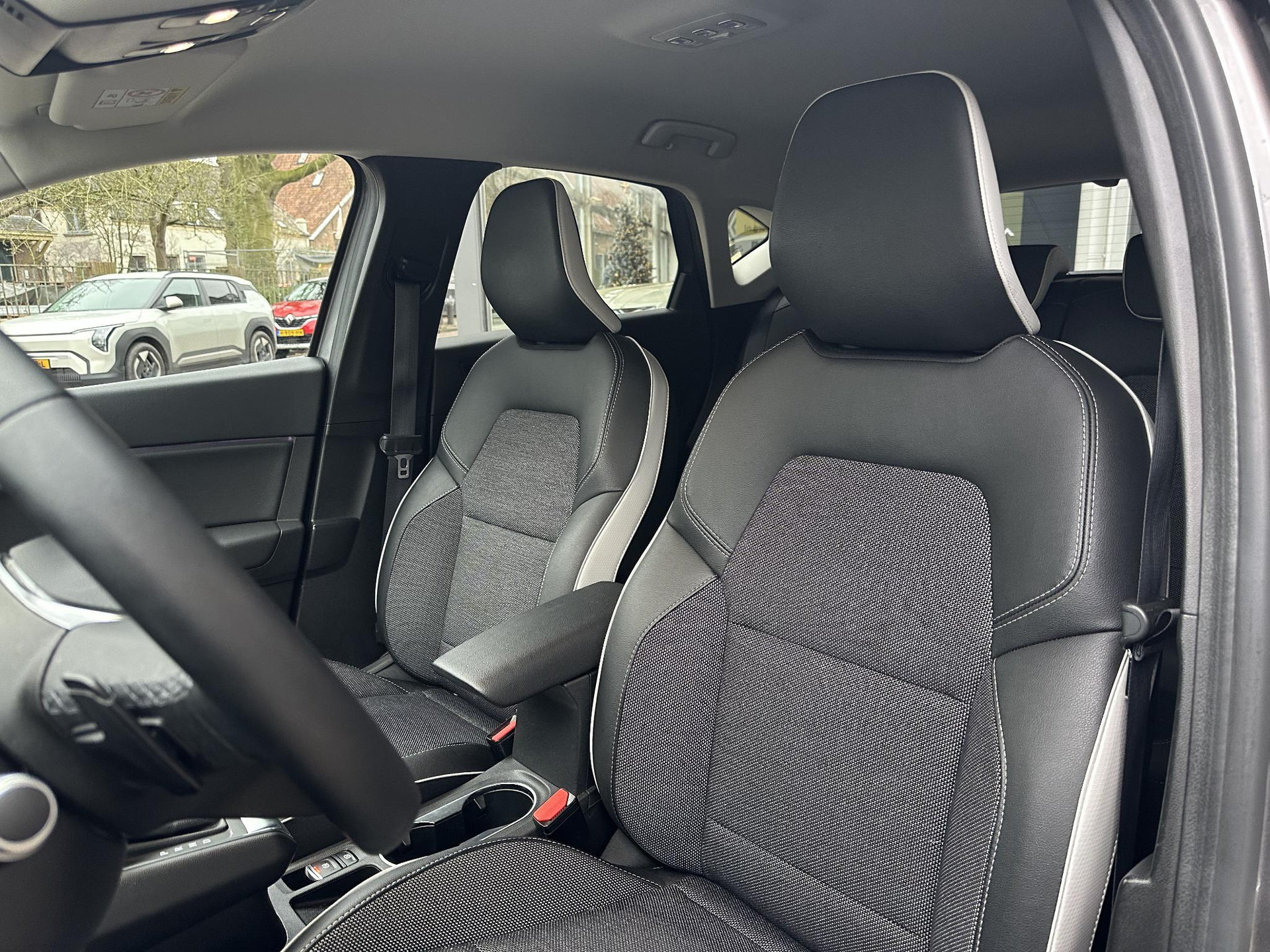 Renault Captur TCe 140 EDC Intens 50156139-13.jpg | Garage Kleine & Zn.