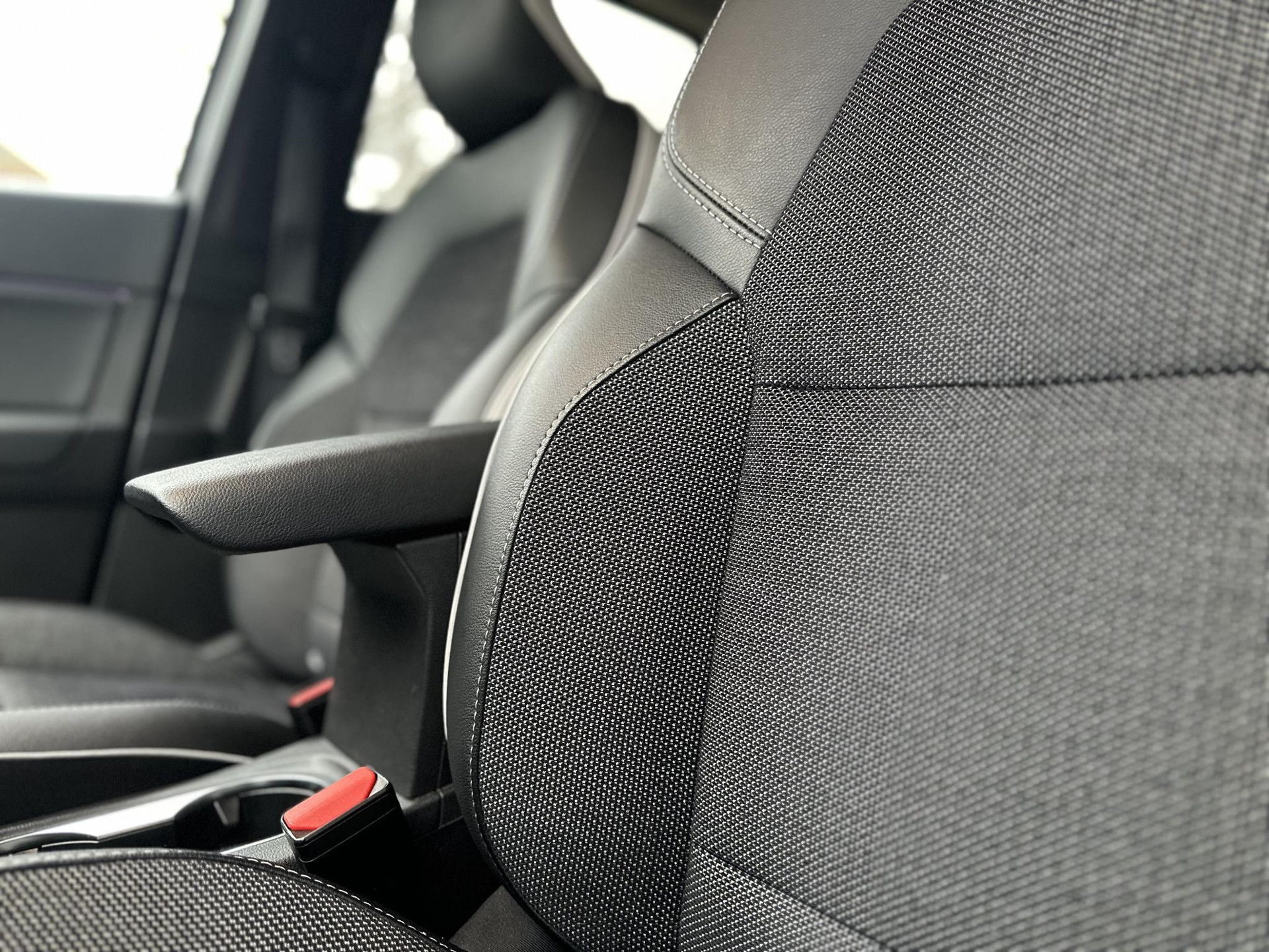 Renault Captur TCe 140 EDC Intens 50156139-14.jpg | Garage Kleine & Zn.