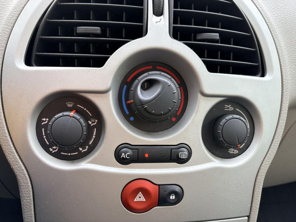 Renault Modus 1.6-16V Authentique 56428786-2.jpg | Garage Kleine & Zn.