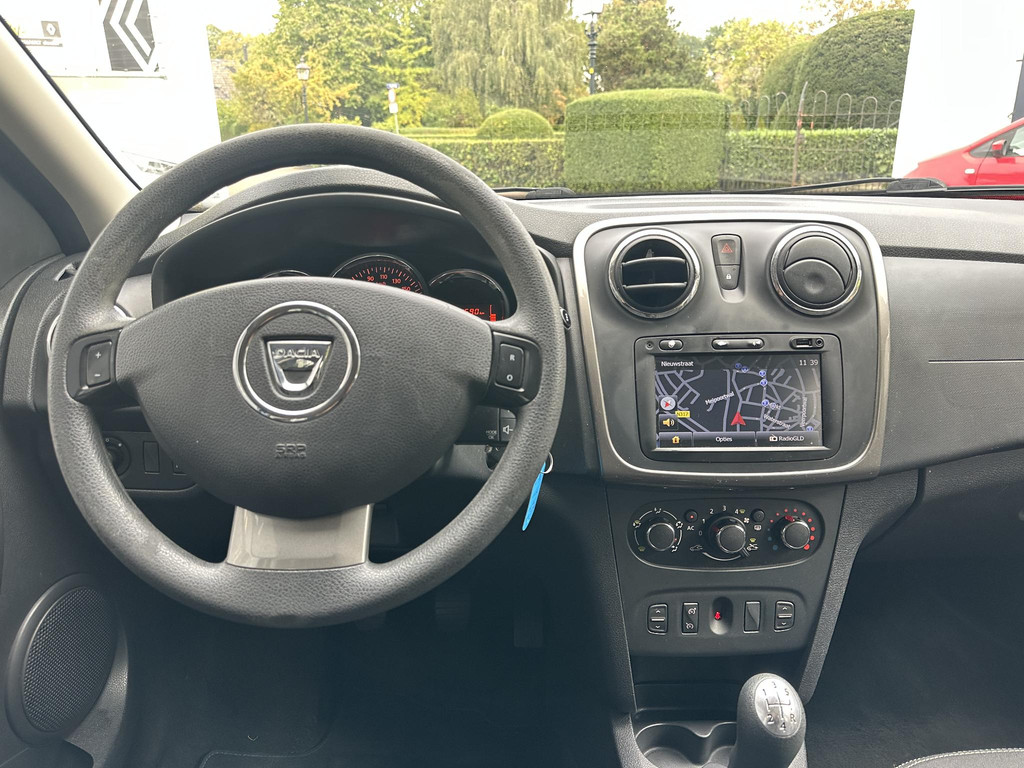 Dacia Sandero TCe 90 Lauréate 56974393-2.jpg | Garage Kleine & Zn.